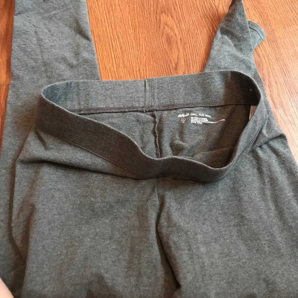 Aerie chill leggings
